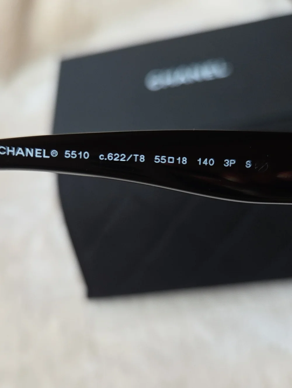 CHANEL Butterfly Oversized Cat-Eye Sunglasses with Quilted Black Case CH5510